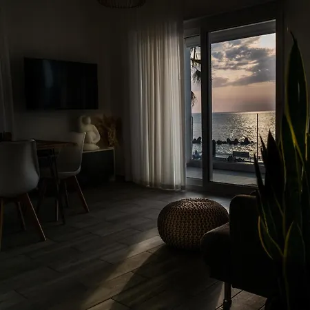 Zelia Seaside * Capo dʼOrlando