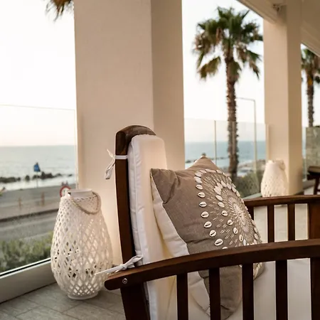 Zelia Seaside 카포오를란도
